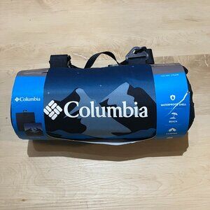 NWT Columbia Outdoor Blanket - 72" x 72"